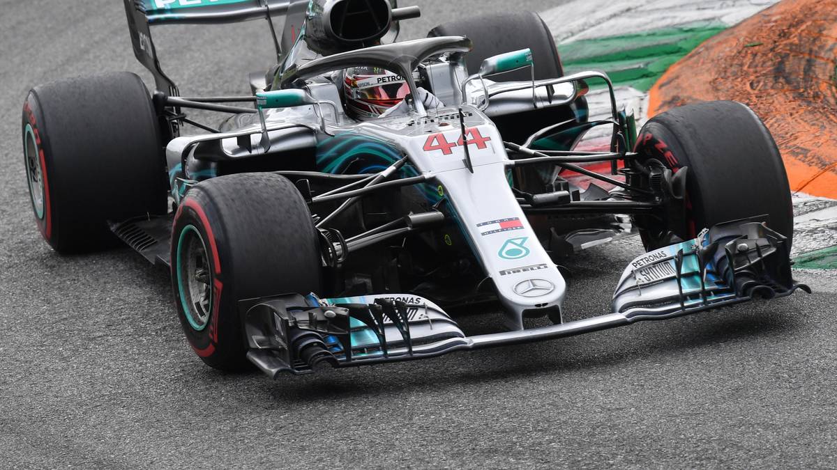 Er überholt den Finnen und sichert sich damit den Sieg in Monza. Sein fünfter Sieg auf der Strecke - damit zieht er mit Michael Schumacher gleich