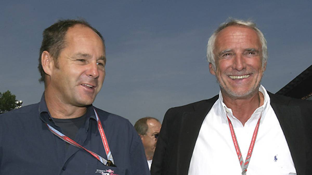 Auch hinter den Kulissen war Berger also, hier an der Seite von Red-Bull-Besitzer Dietrich Mateschitz, überaus erfolgreich im Motorsport zu Gange