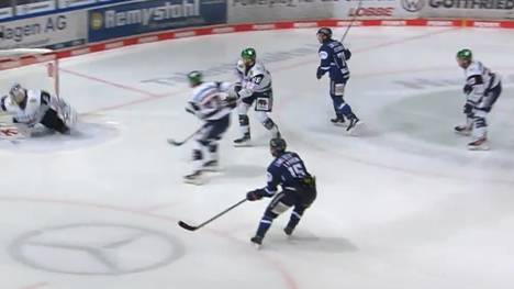 Die Highlights der Eishockey-Partie Iserlohn Roosters - Eisbären Berlin aus der DEL im Video.