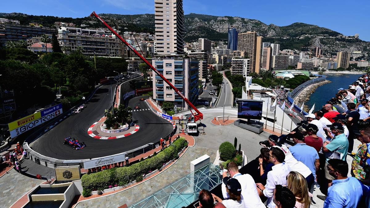 Seit 1950 wird hier gefahren, es ist die kürzeste Strecke der Formel 1 (3,340 km), dafür werden hier die meisten Runden abgespult (78)