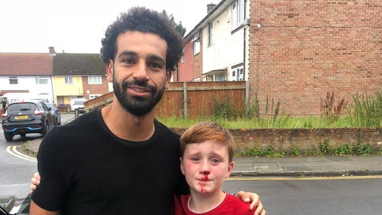 Salah hilft jungem Liverpool-Fan
