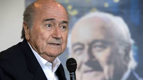 Sepp Blatter wird aus Angst vor den amerikanischen Behörden nicht zur EM kommen