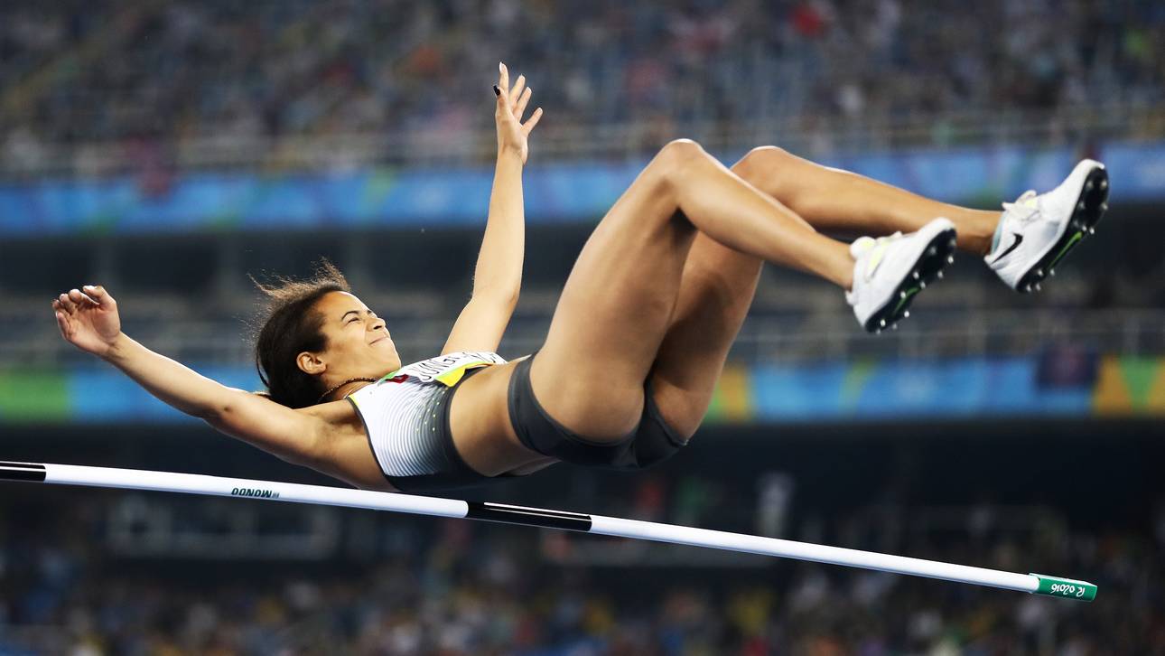 Jungfleisch springt WM-Norm