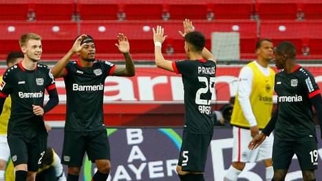 Bayer Leverkusen schlägt Frankfurt mit 3:1