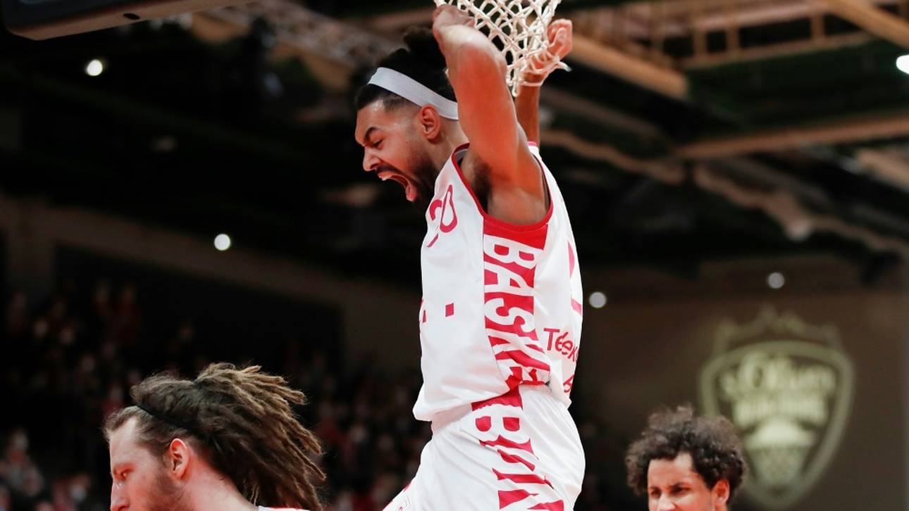 Bonn baut Siegesserie aus