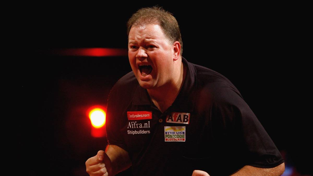 Das Finale wird zum emotionalsten und fesselndsten Duell, das bis dorthin vor TV-Kameras ausgetragen wurde. Wieder geht es in den 13. Satz, wieder fällt die Entscheidung erst im Sudden-Death-Leg. Barney gewinnt den Wurf aufs Bulls-Eye, darf das Leg beginnen und siegt