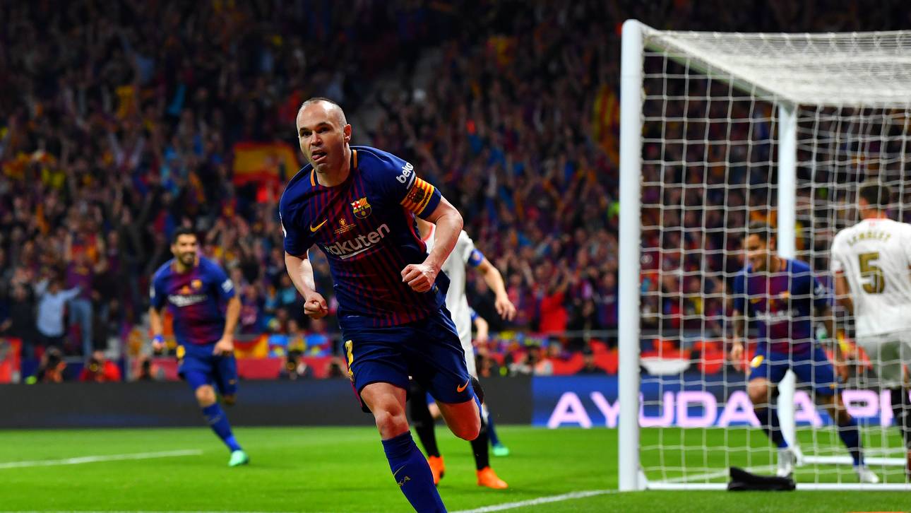 Iniesta bei Barcas Gala gefeiert