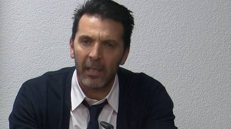 Nach Italiens Debakel und der verpassten WM will Gianluigi Buffon keine überstürzten Entscheidungen treffen. Der Delegationsleiter plant, im Juni zu entscheiden, wie es mit der Squadra Azzurra weitergeht.