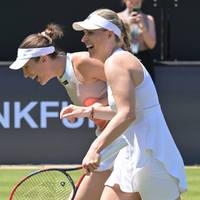 Die ehemalige Tennis-Spielerin Andrea Petkovic äußert sich zum Verhältnis zu Angelique Kerber. Sie skizziert zudem, unter welchen Bedingungen ihre einstige Rivalin die beste Spielerin aller Zeiten gewesen wäre.