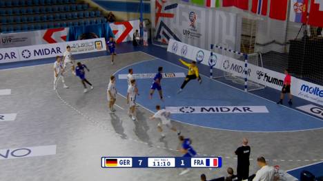 Zum Auftakt der Hauptrunde der U19 Handball-WM zeigt das deutsche Team gegen Frankreich eine Gala-Vorstellung. Alle Spiele der Handball-WM der U19 gibt’s im Livestream bei Handball Globe TV auf SolidSport.