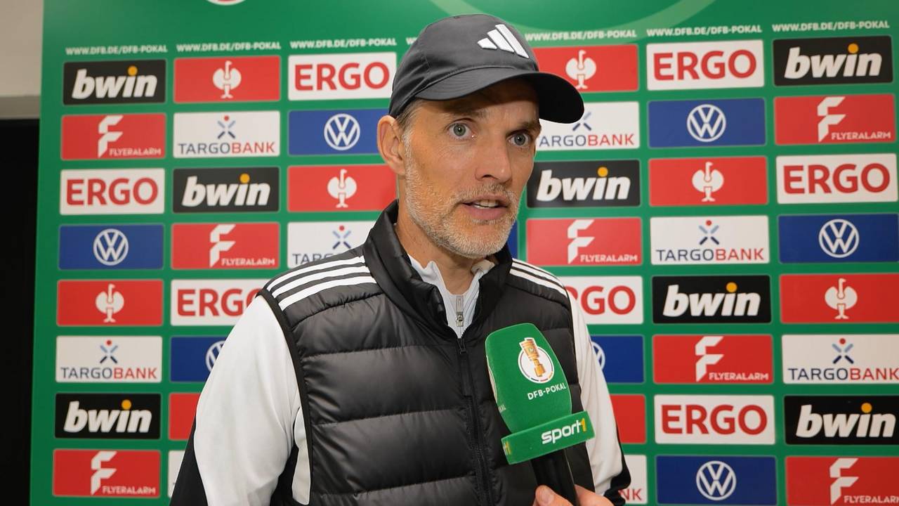 FC Bayern: Thomas Tuchel erklärt die improvisierten Positionsveränderungen