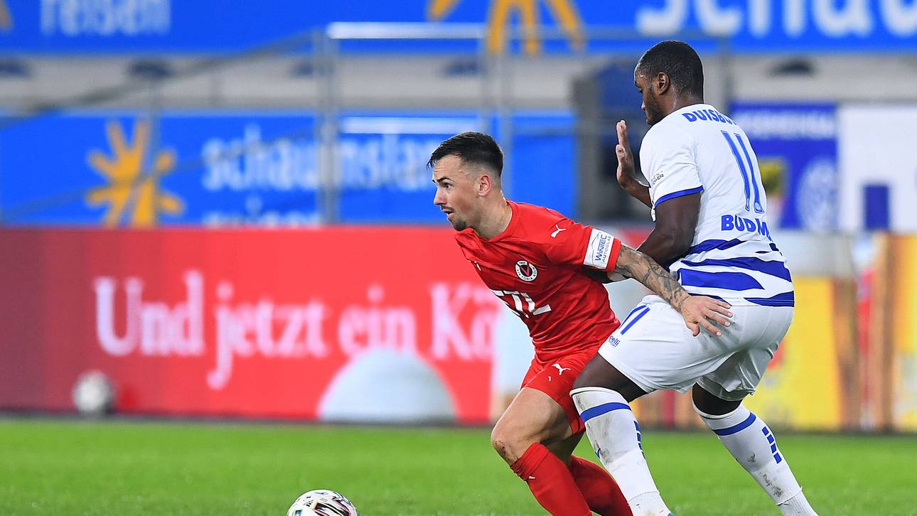 Viktoria feiert Sieg gegen Duisburg