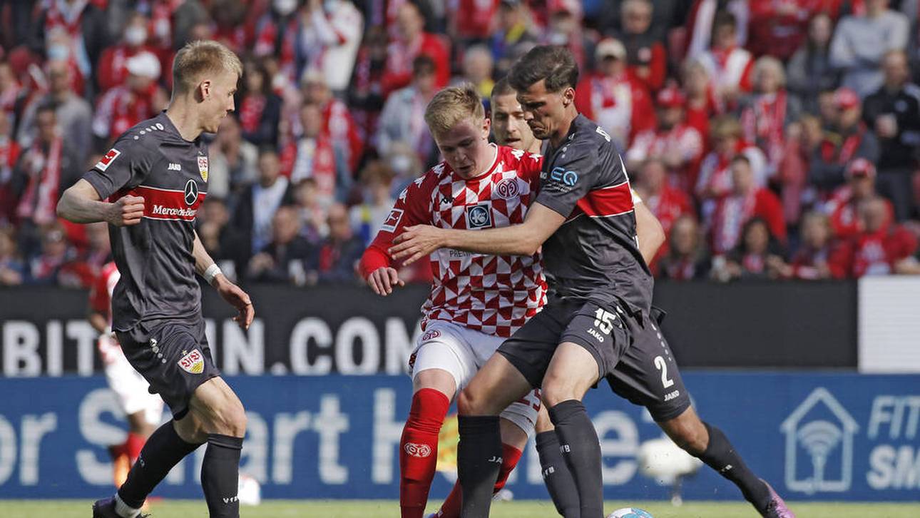 Stuttgart rutscht auf Relegationsplatz