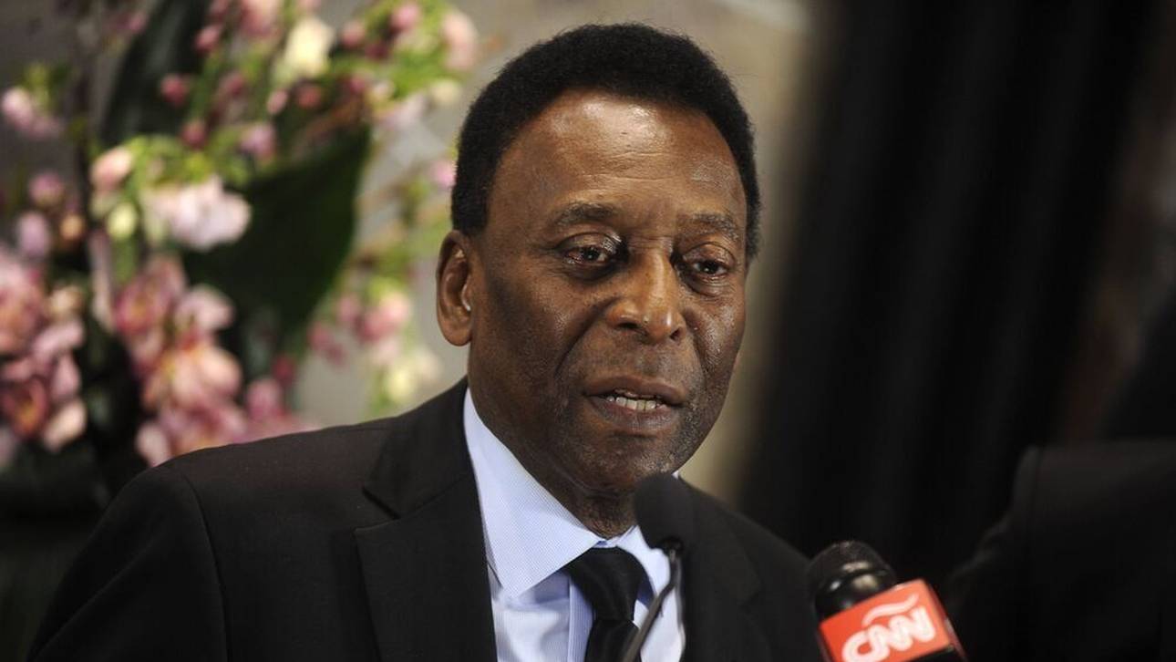 Pelé im Krankenhaus