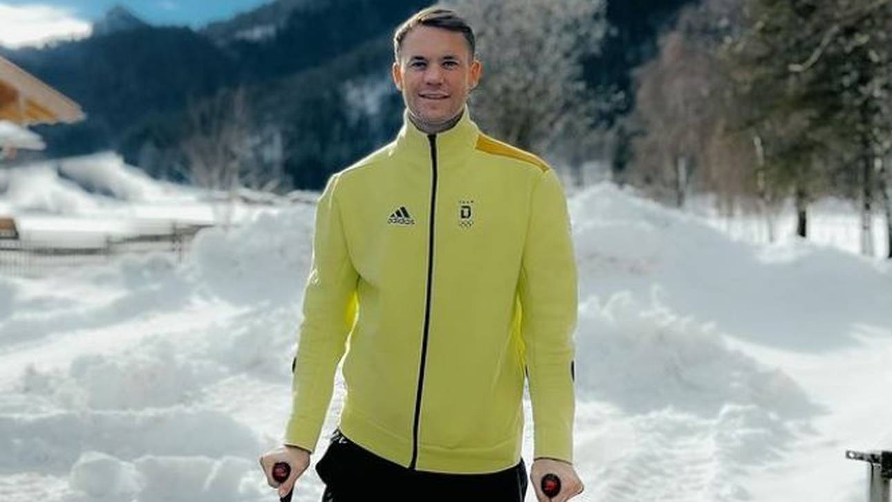 Neuer meldet sich nach Knie-OP