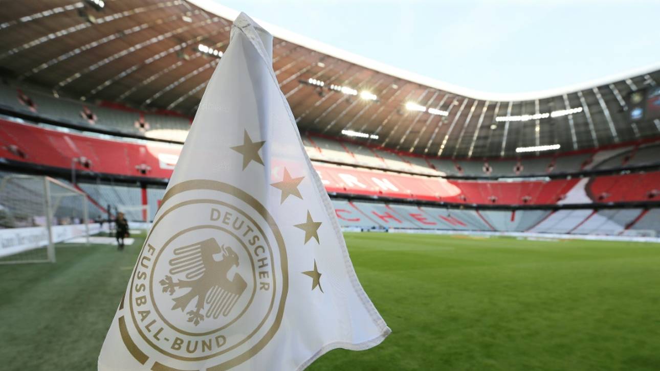 DFB-Elf in München vor rund 14.000 Zuschauern