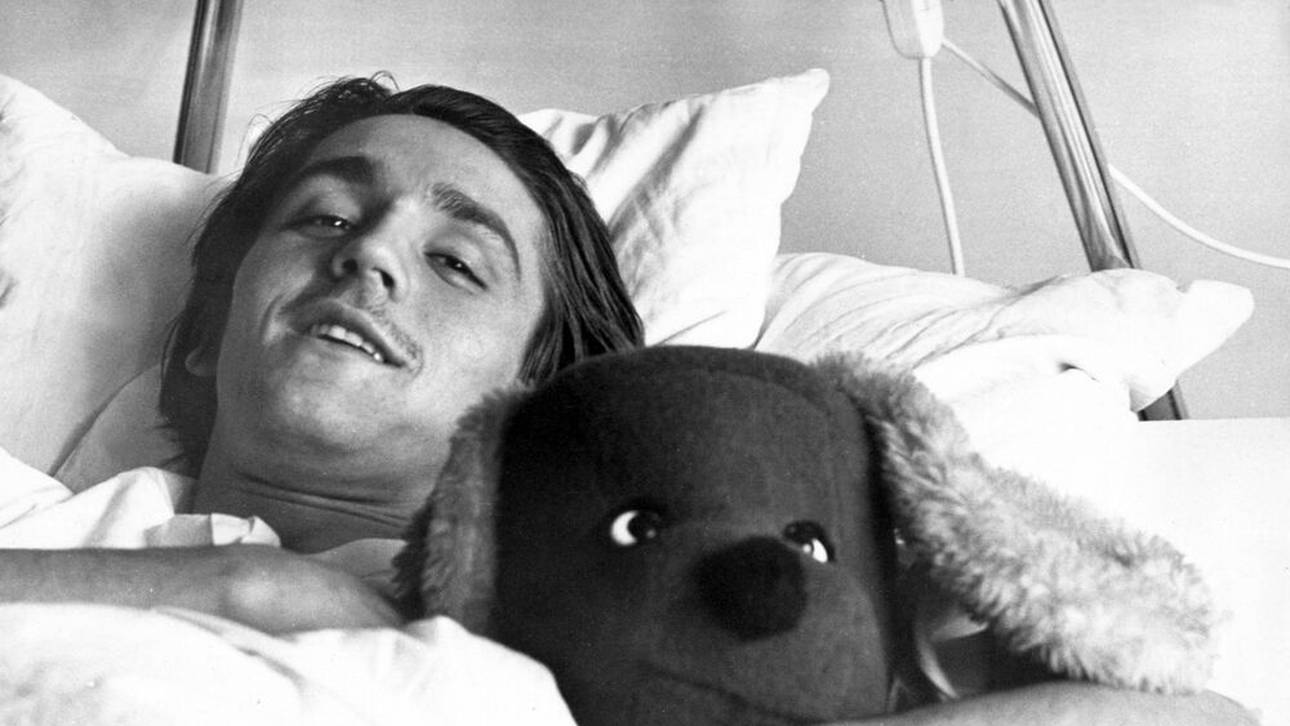 Der unbeliebte Star und sein Stoffbär