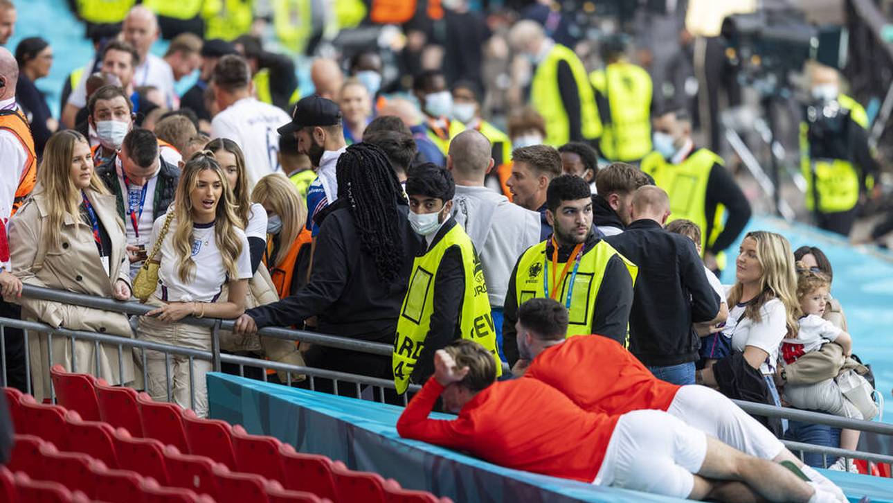 Englands Spielerfrauen schlagen Alarm