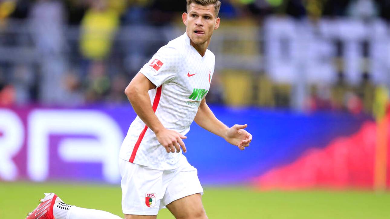 Augsburgs Topstürmer operiert