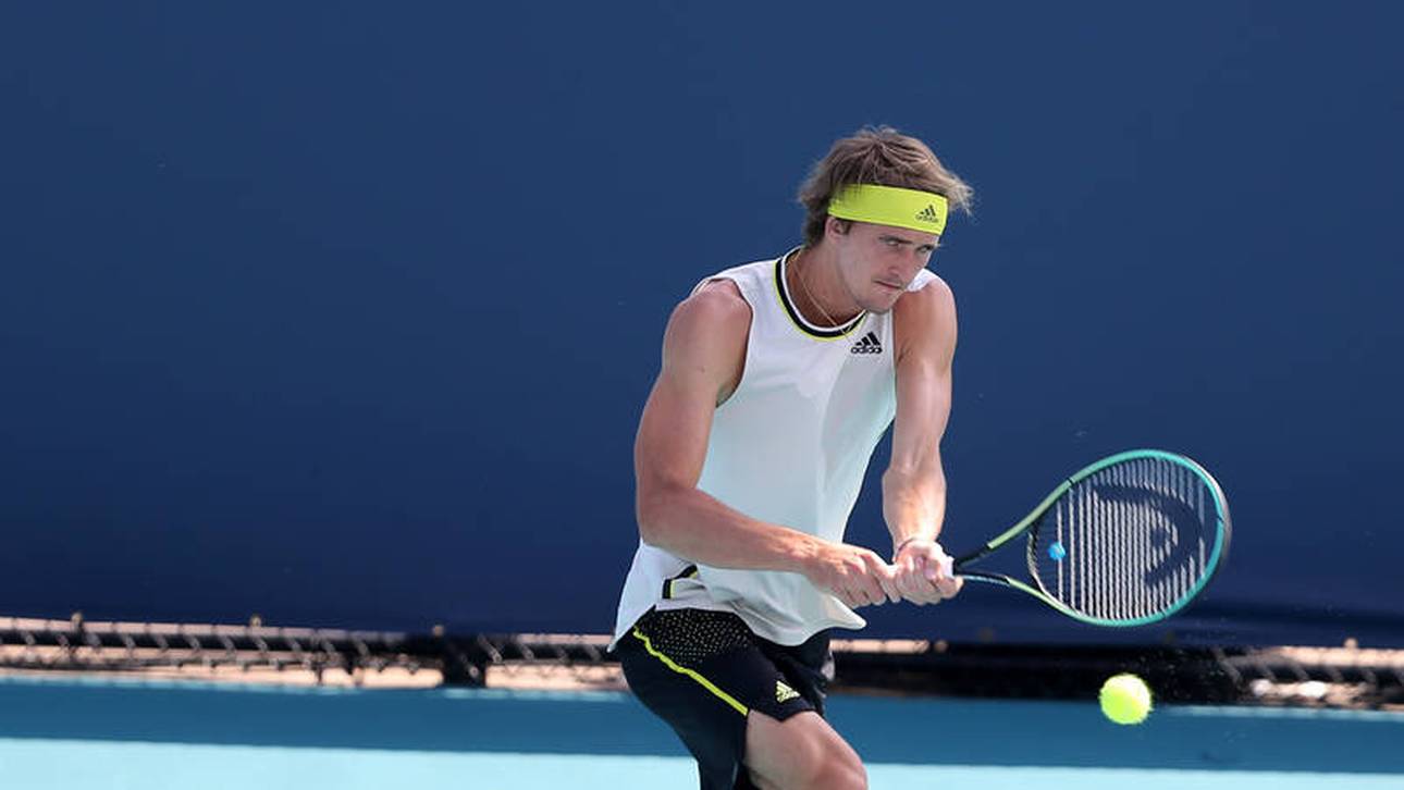 Zverev lässt gleich Muskeln spielen