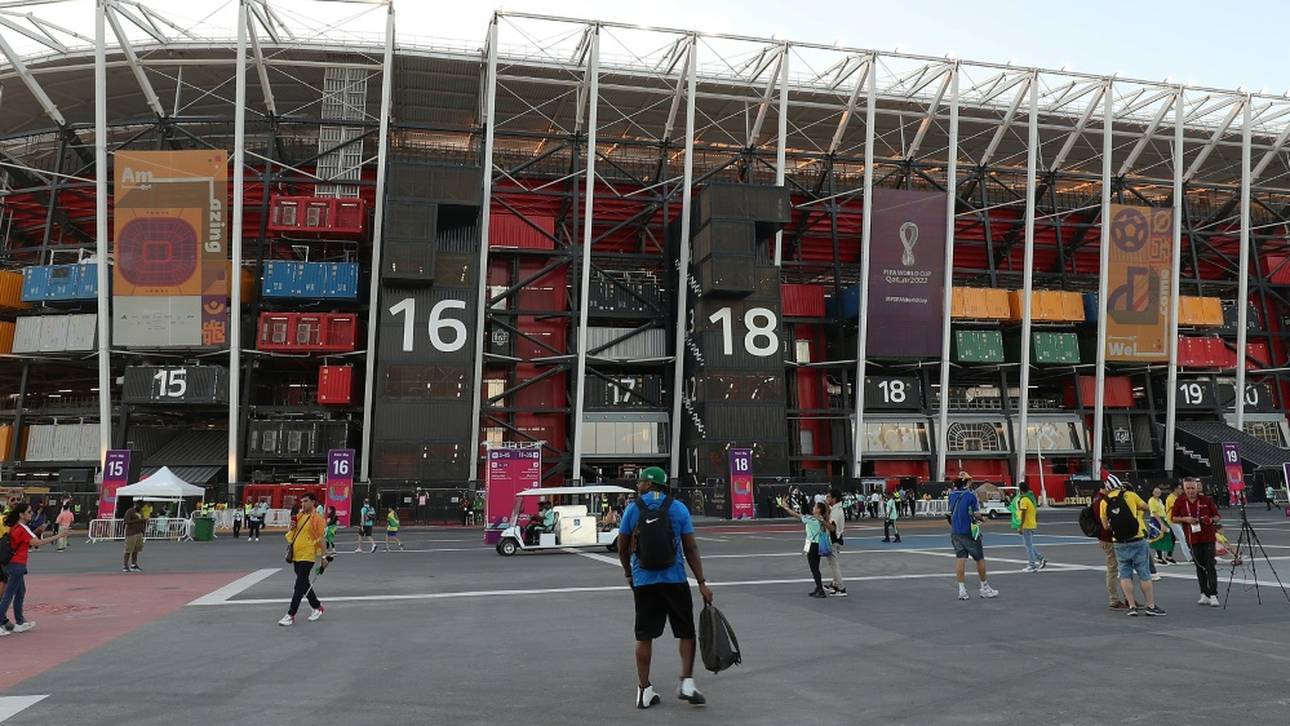 Containerstadion wieder in Betrieb