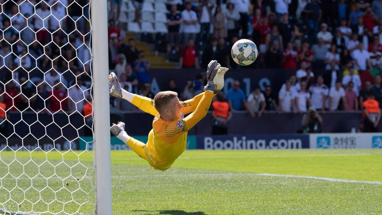 England trainiert Elfmeterschießen