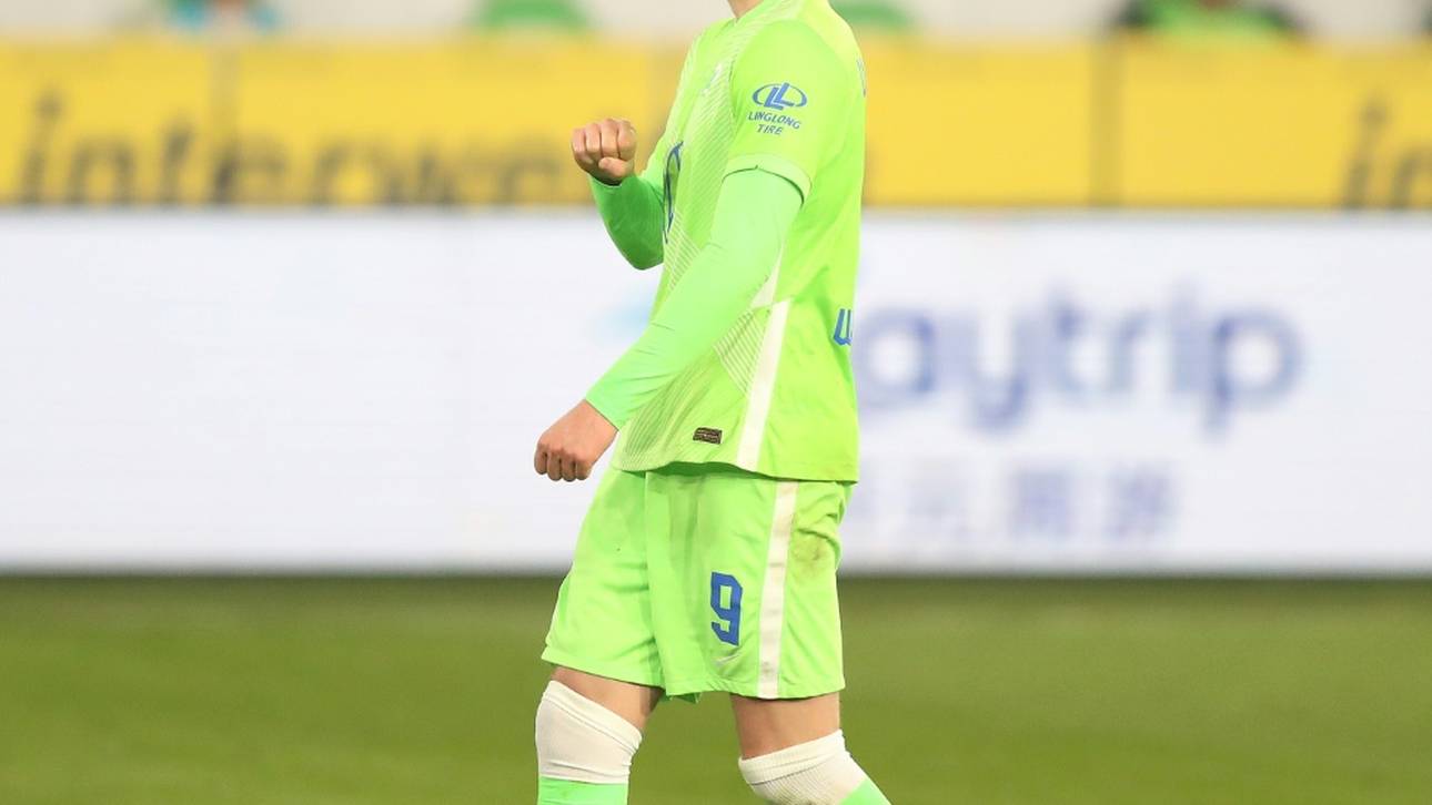 Weghorst schießt Wolfsburg auf Rang vier