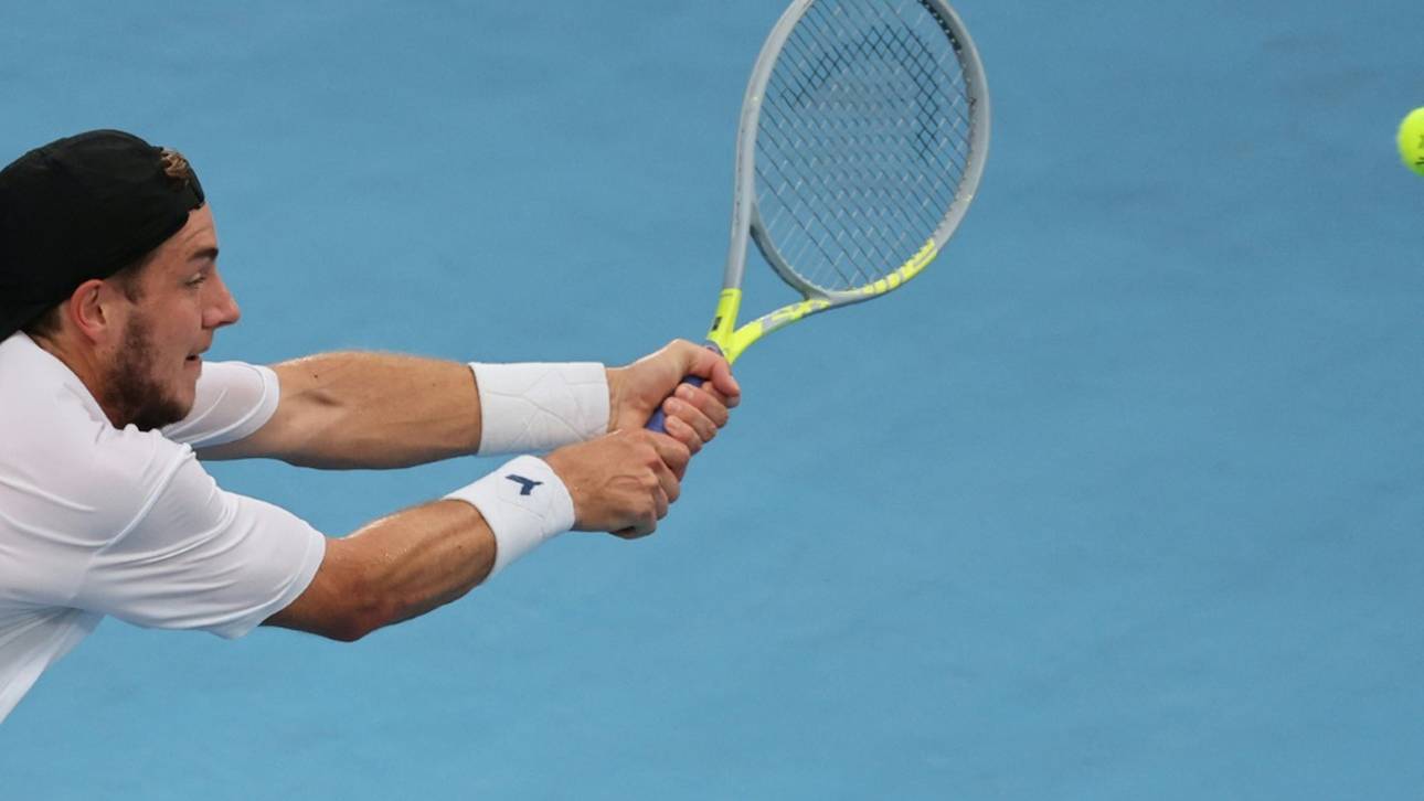 Struff folgt Altmaier und Zverev in zweite Runde