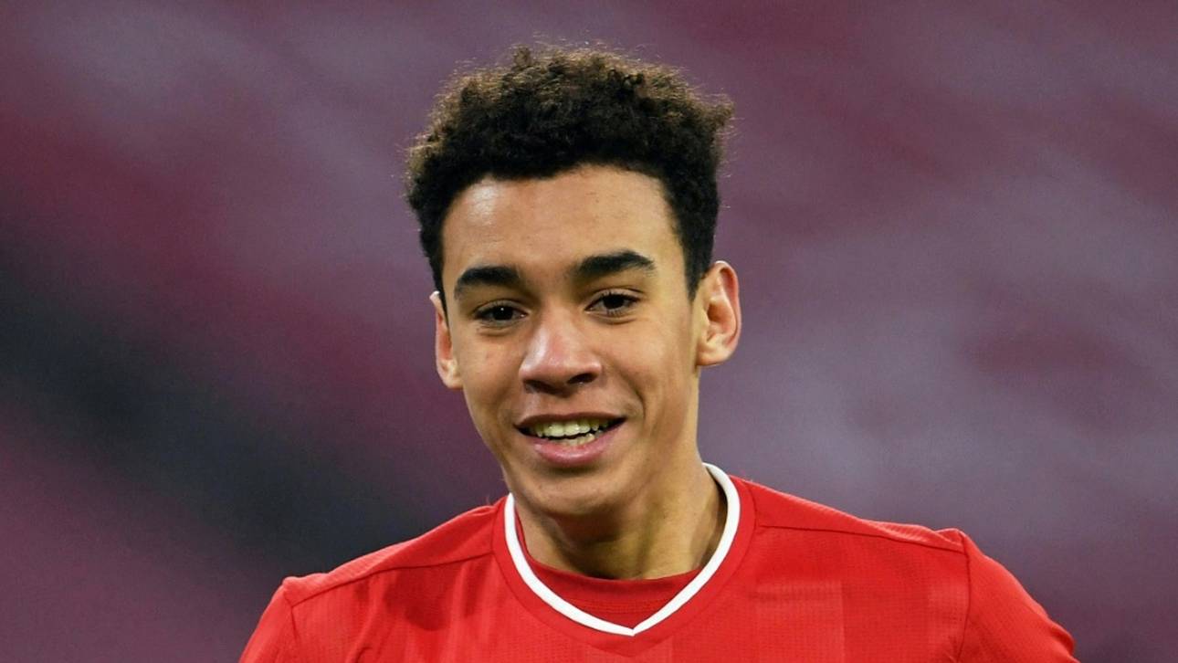 Bayern-Jungstar Musiala: Noch kein Führerschein, noch kein Auto