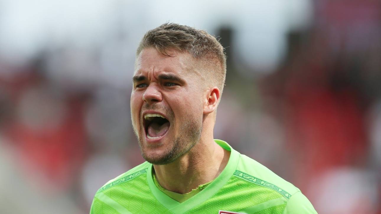 BVB verpflichtet Torhüter Meyer aus Regensburg