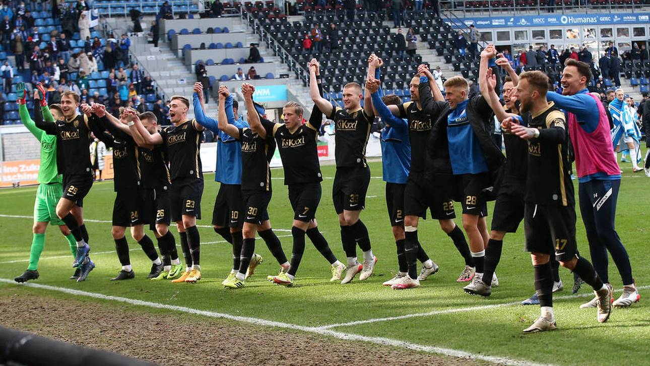 Bezirksliga-Spieler ärgern Spitzenreiter