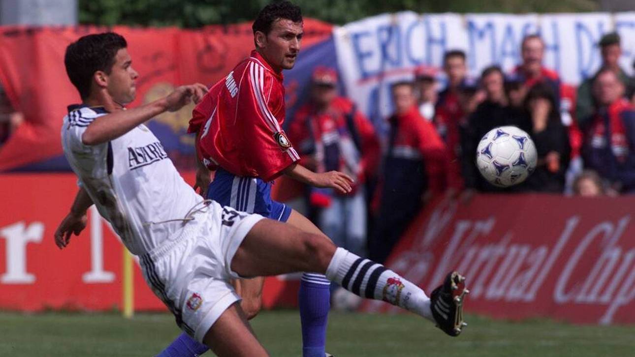 Michael Ballack bei dem wohl berühmtesten Tor seiner Karriere