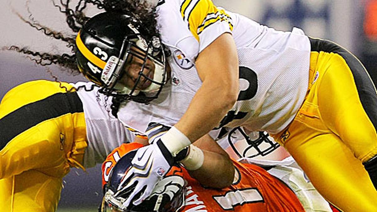 TROY POLAMALU (Position: Safety; spielte unter Carroll für: USC Trojans; heute: Pittsburgh Steelers): 2003 ziehen die Steelers Polamalu an Nummer 16 im Draft und bereuen diese Wahl nicht. Der Safety mit der Wuschelmähne holt mit Pittsburgh zweimal den Super Bowl (2006 u. 2009) und vertritt die Steelers acht Jahre im Pro Bowl
