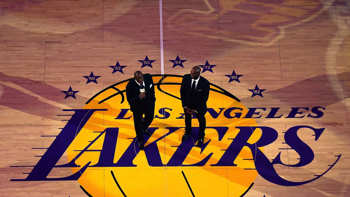 Die letzte Meisterschaft datierte bereits aus dem Jahre 2010. Danach konnte die Glamour-Franchise trotz Kobe Bryant keine Erfolge mehr feiern - eine viel zu lange Zeit ohne Titel für das Selbstverständnis der Kalifornier