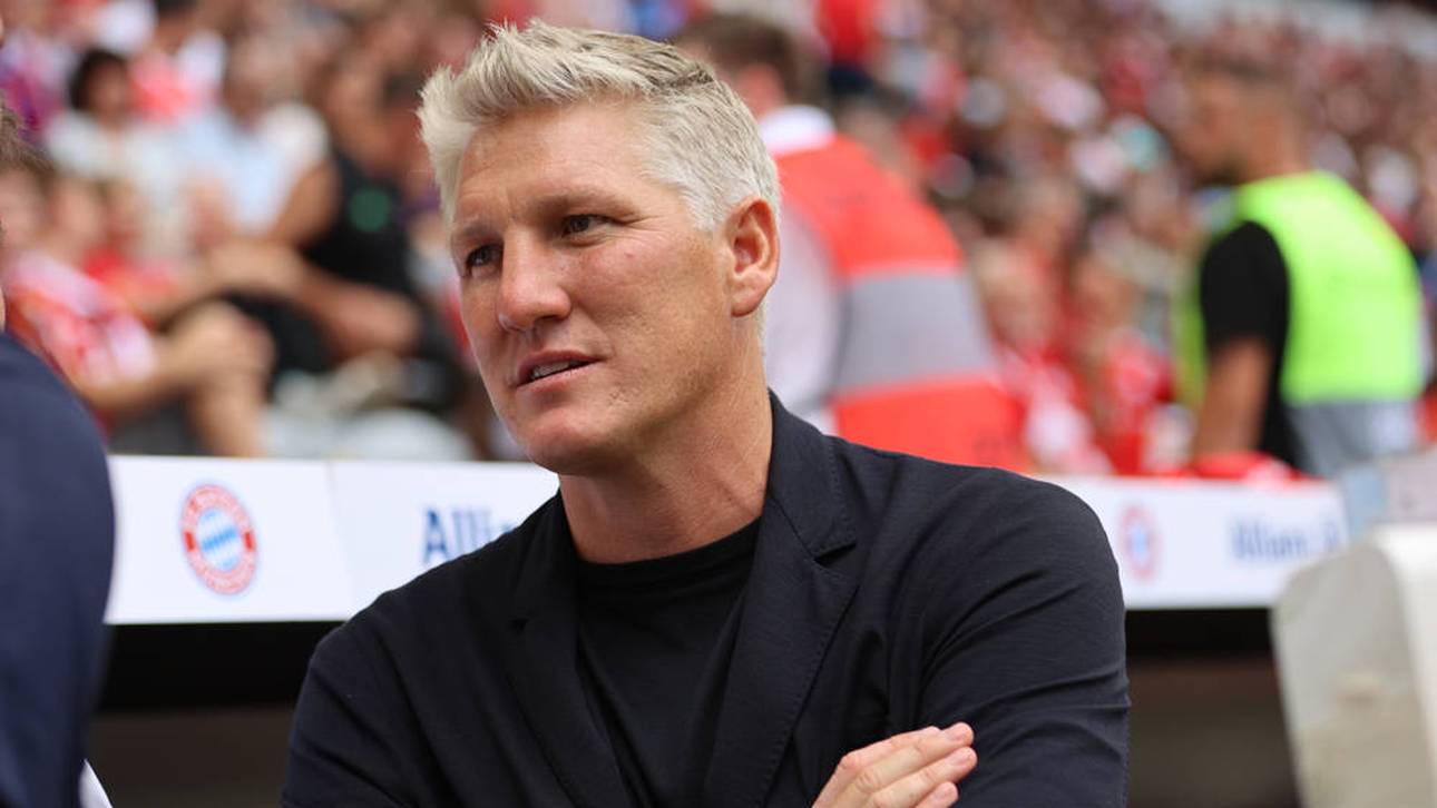 Schweinsteiger musste Kahn Geld leihen