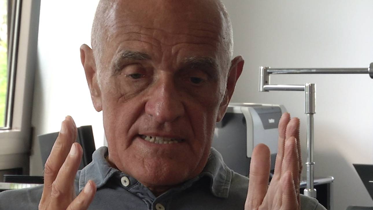 Kind plant neues Modell bei 96