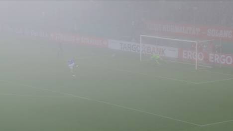 Fußball-Zweitligist Jahn Regensburg hat trotz einer Aufholjagd den Einzug ins Achtelfinale des DFB-Pokals verpasst. Alle Tore und Highlights im Video.