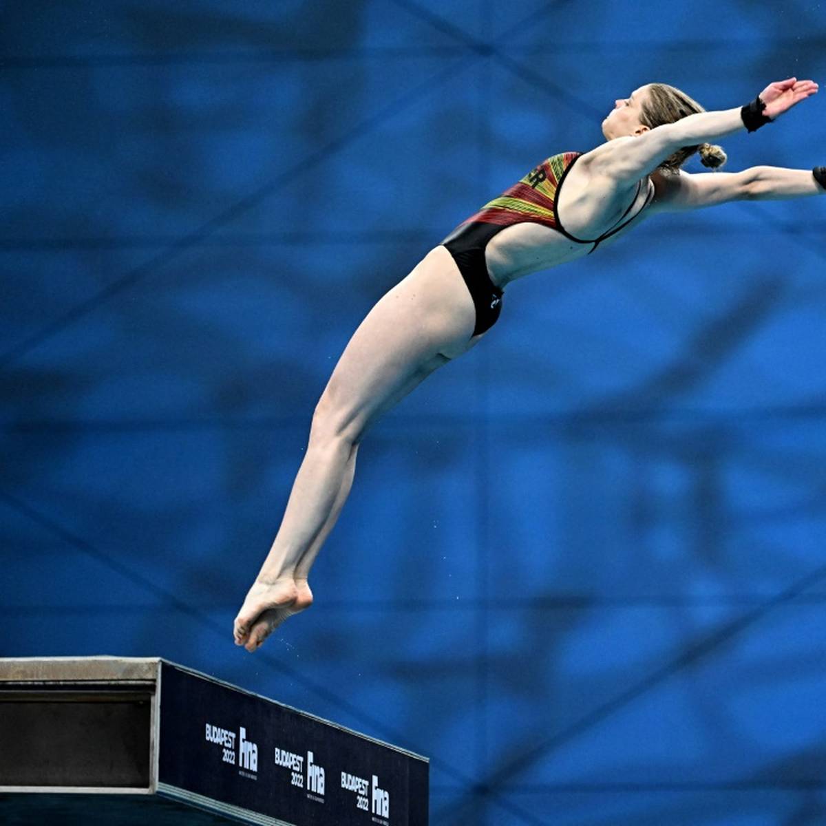 Wasserspringerin Christina Wassen hat im Turm-Finale der WM in Budapest den zwölften Platz belegt.