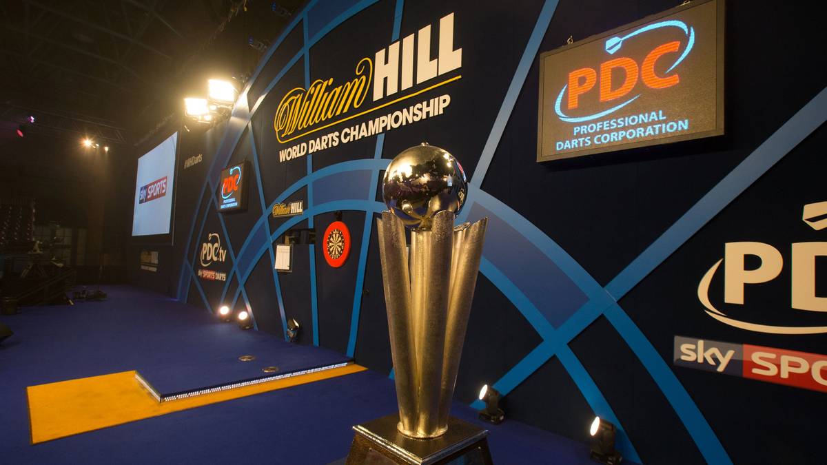 Um dieses Schmuckstück geht es im Finale: Die Sid Waddell Trophy! 