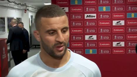 Pep Guardiola änderte seine Startaufstellung im FA-Cup-Finale gegen Man United gleich auf drei Positionen. City-Kapitän Kyle Walker zweifelt trotz der Niederlage nicht an der Taktik seines Trainers.