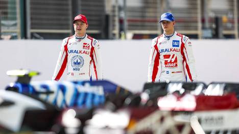 Nikita Mazepin (l.) und Mick Schumacher fahren gemeinsam für Haas