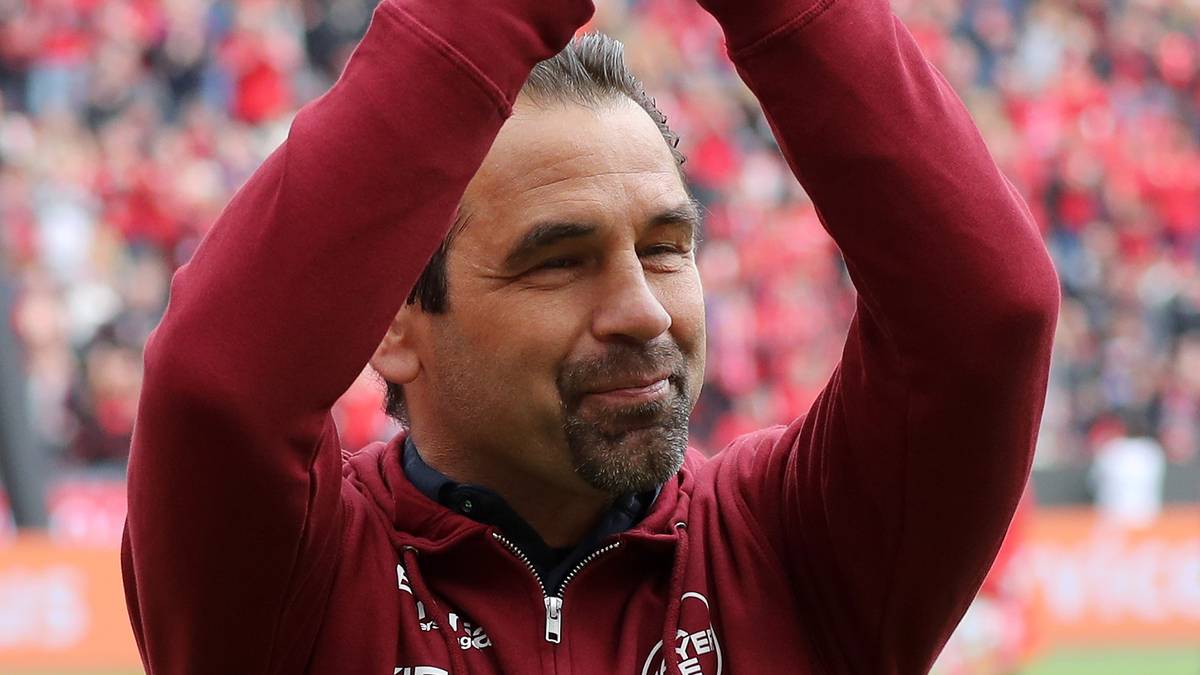 ULF KIRSTEN: Auf ihn freuen sich die Fans in Leverkusen besonders. Der "Schwatte" dürfte immer noch für reichlich Tore sorgen