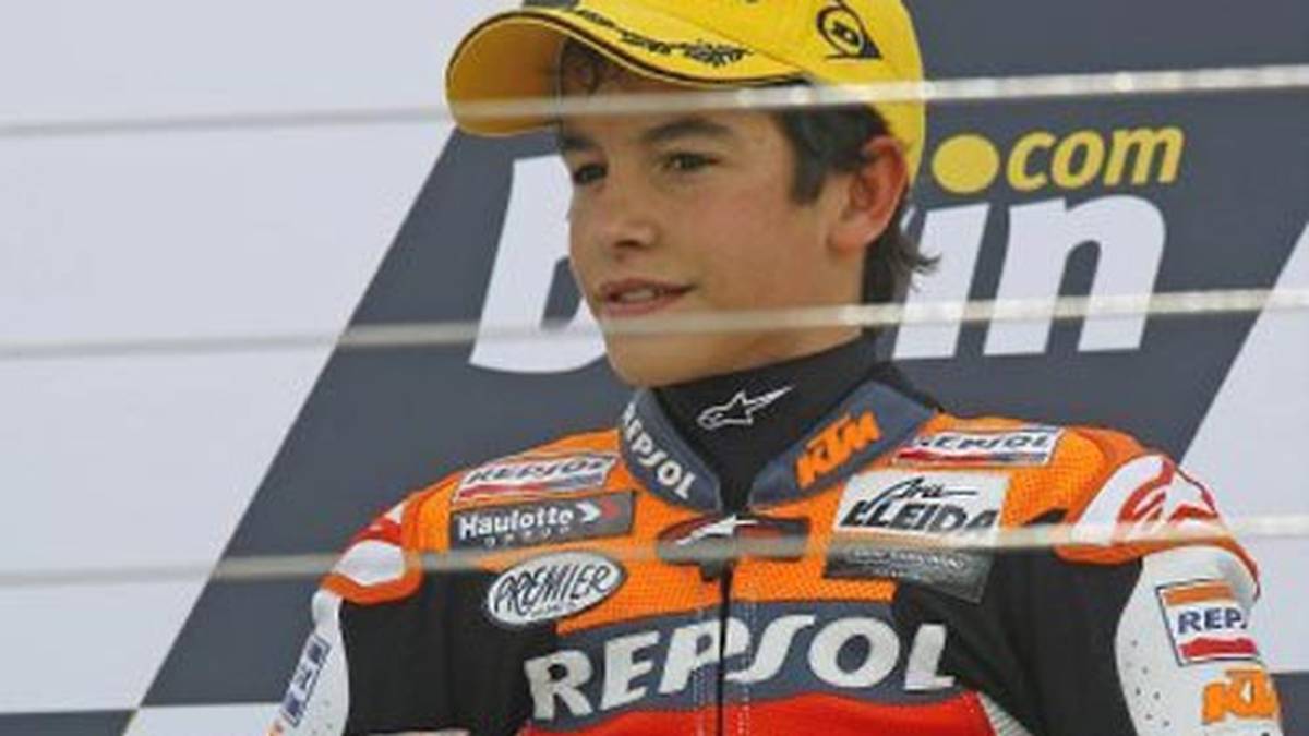 Bereits in jungen Jahren zeichnet sich ab, wo sein Weg eines Tages hinführen würde. An erste Ränge kann sich Marquez schon seit kleinauf gewöhnen (Copyright: Facebook/Marc Marquez)