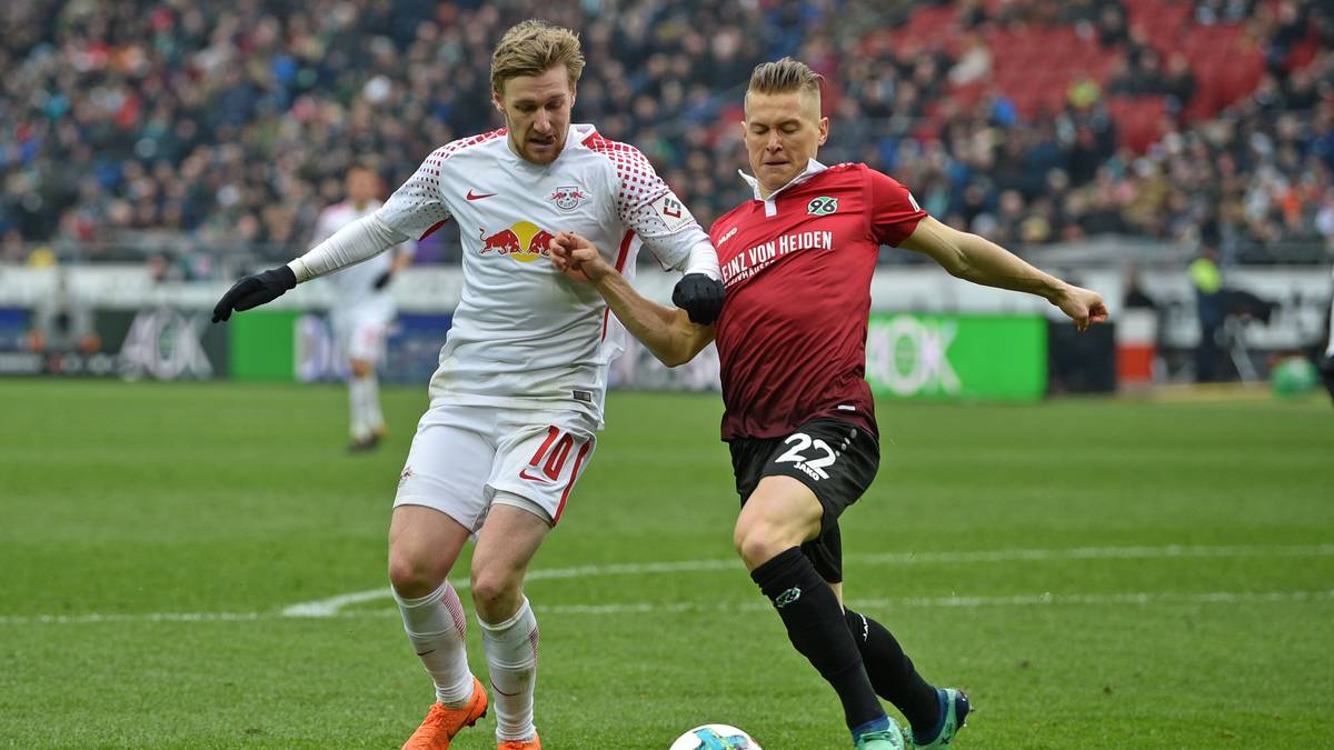 RB LEIPZIG - HANNOVER 96 (Sa., 15.30 Uhr): Emil Forsberg (l.) steht den Sachsen nach seinen Leistenbeschwerden wieder zu Verfügung. 