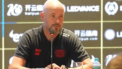 In seinen vorherigen beiden Stationen holte Erik ten Hag Antony stets per Transfer. Der Niederländer schwärmt weiterhin von seinem ehemaligen Schützling, stellte jedoch klar, dass ein Wechsel zur Werkself vorerst vom Tisch sei.
