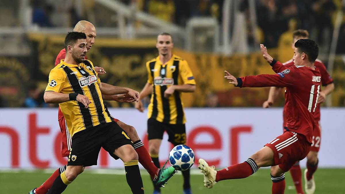 JAMES (bis 62.) Der Kolumbianer komplettierte die spanisch-sprachige Fraktion in der Bayern-Zentrale. James forderte viele Bälle, spielte einen Klasse-Ball auf Gnabry (39.). Im eigenen Abschluss aber zu zaghaft. Ab und an auch unnötige Fehlpässe dabei (52.). Unauffällig in der zweiten Halbzeit. SPORT1-Note: 4