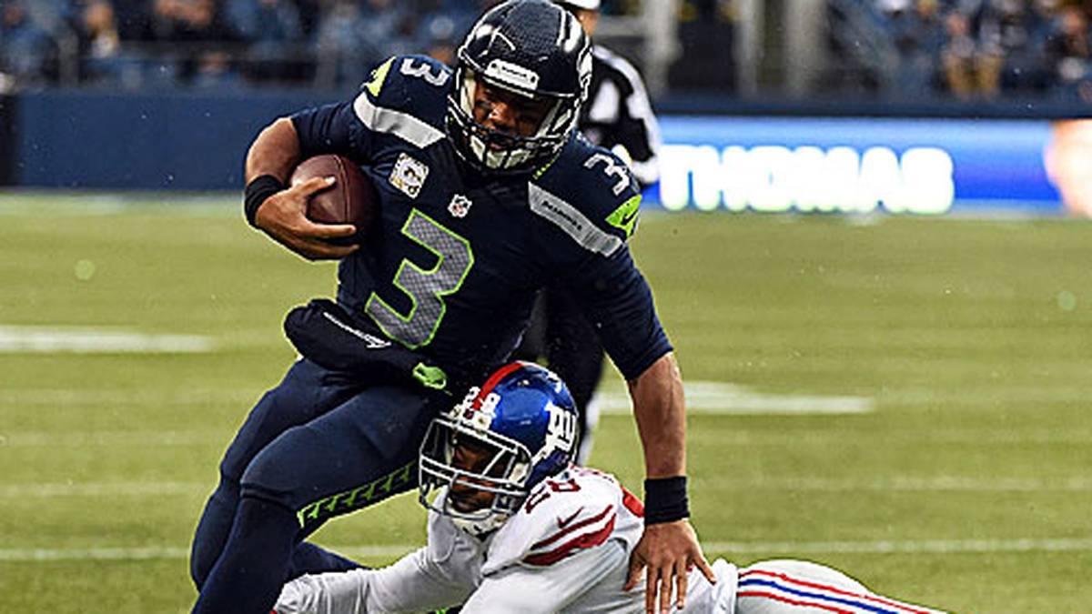 RUSSELL WILSON (Quarterback; Seattle Seahawks): Das sportliche Multitalent holt mit Seattle bereits in seiner zweiten Saison den Super Bowl und hätte sein Glück auch in der Major League Baseball versuchen können. Die Colorado Rockies ziehen Wilson an Position 140, doch der 26-Jährige entscheidet sich für die NFL und Pete Carroll. 2012 gelingen ihm als Rookie 26 Touchdown-Pässe, wodurch er mit Rekordhalter Peyton Manning gleichzieht