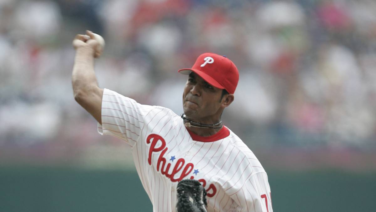 Auch einige MLB-Spieler werden zu Verbrechern. Ugueth Urbina, der 2005 für die Philadelphia Phillies spielt, wird schuldig gesprochen, nachdem er gemeinsam mit weiteren Männern fünf Arbeiter auf der Farm der Familie mit Macheten und Benzin umgebracht hat. Nach gerade einmal siebeneinhalb Jahren wird Urbina aber wieder entlassen 