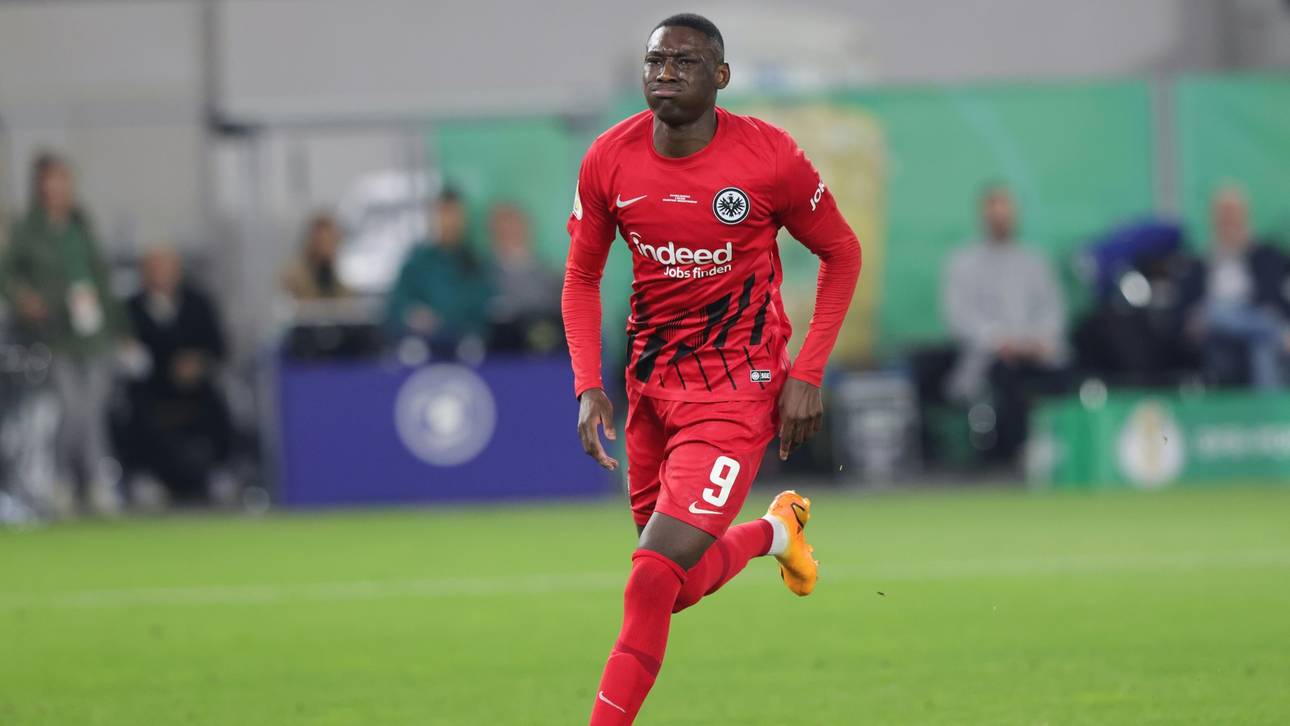 Umworbener Kolo Muani schwänzt Eintracht-Training