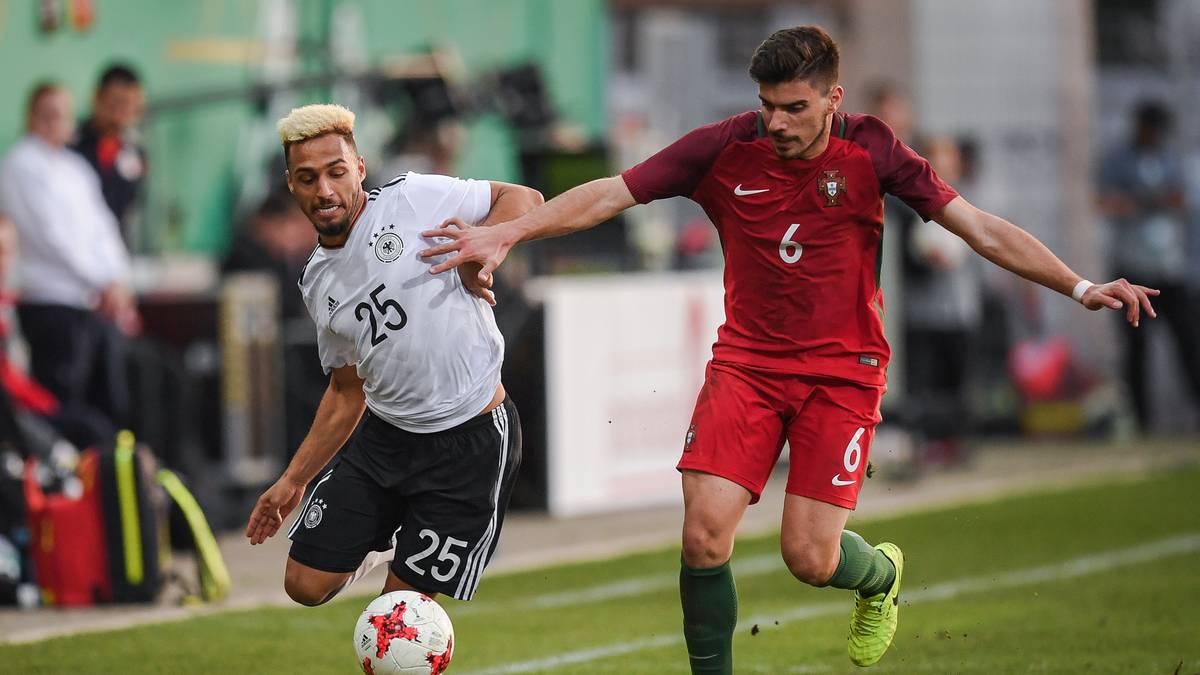 26. Ruben Neves (FC Porto, Mittelfeld)